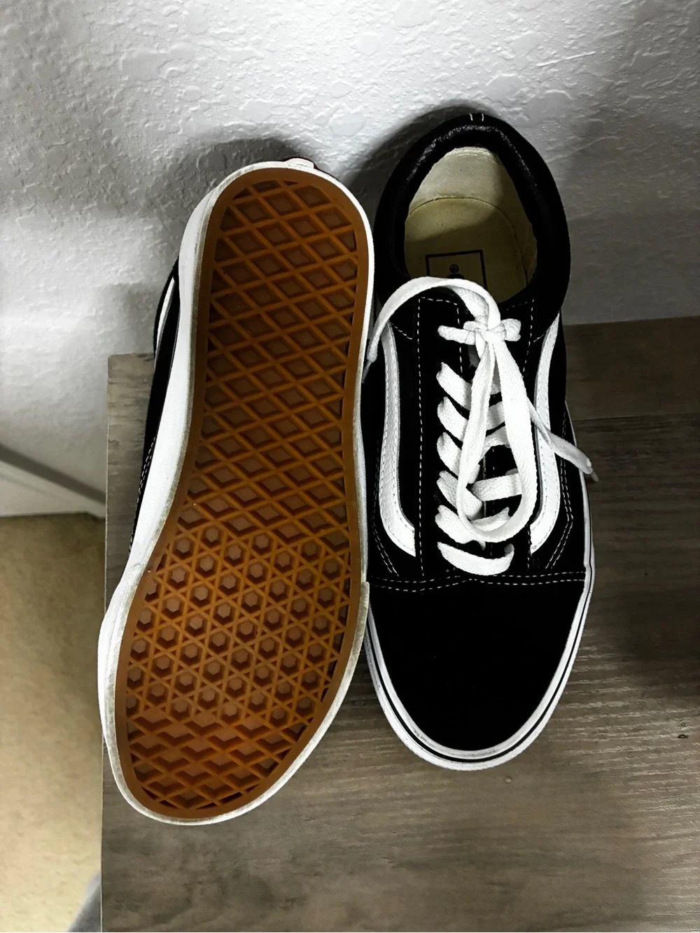 Classic Vans Black & White Skate Sneakers - unisex